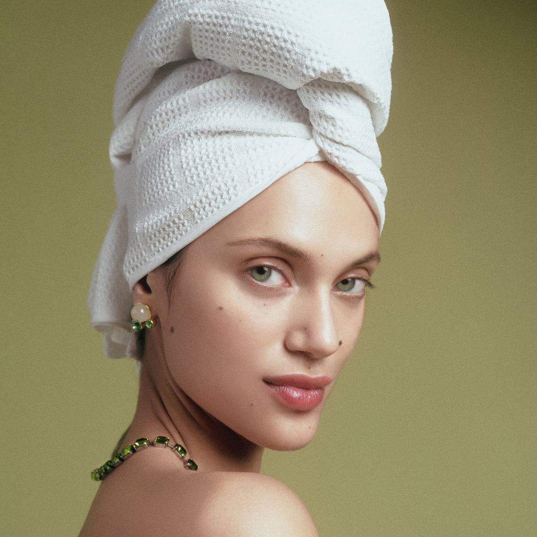 The Wet Hair Duo - Image 3